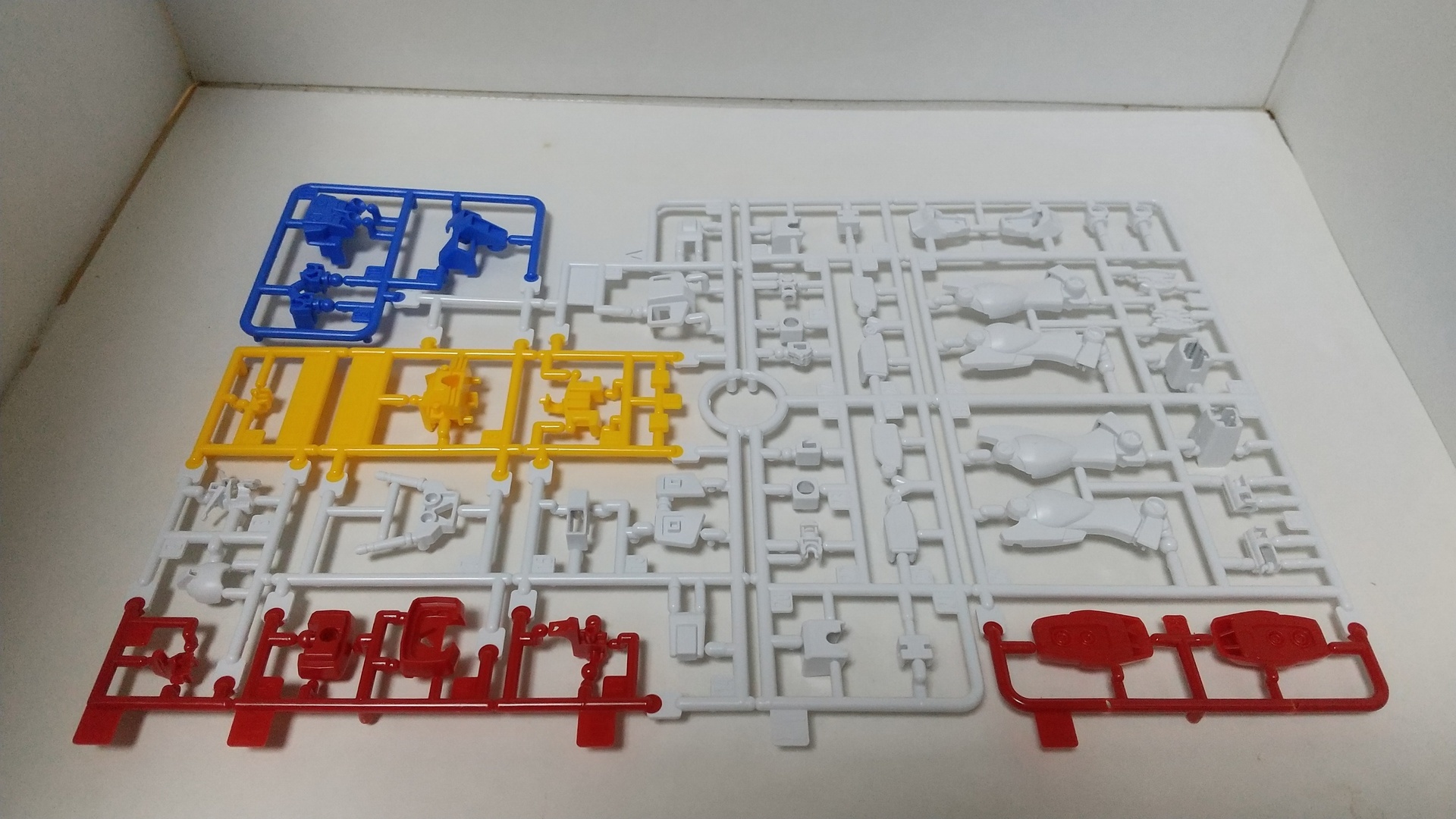 プラモデル】ガンプラトライアルキット＆組立体験会Ver.: LoW日記